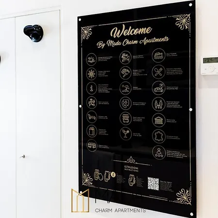 בית הארחה Mada Charm Jacuzzi