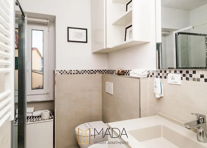 Mada Charm Jacuzzi 4*